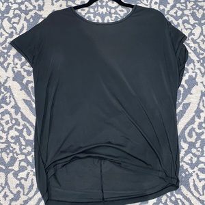 LULULEMON TOP